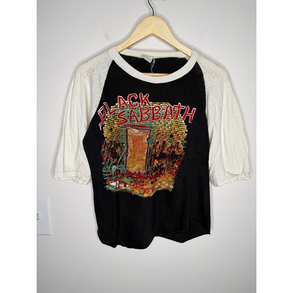 Vintage 80s 1981 Black Sabbath RARE Mob Rules Raglan Band T-Shirt Size Medium